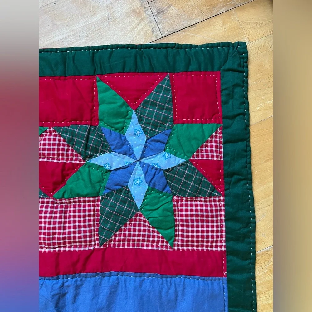 Santa and Reindeer Holiday Quilt